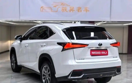 Lexus NX I, 2020 год, 2 251 027 рублей, 7 фотография