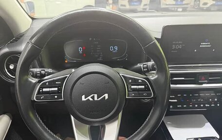 KIA K3, 2023 год, 1 515 000 рублей, 14 фотография