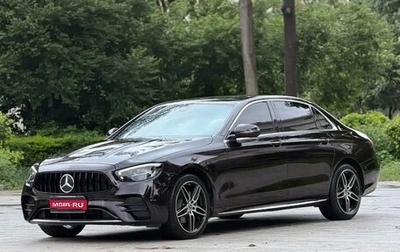Mercedes-Benz E-Класс, 2021 год, 4 000 000 рублей, 1 фотография