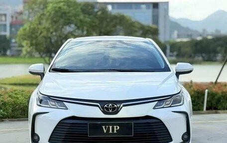 Toyota Corolla, 2022 год, 1 170 000 рублей, 2 фотография