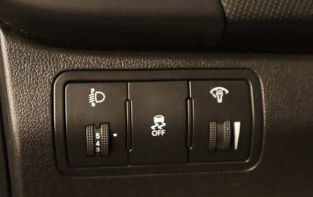 Hyundai Solaris II рестайлинг, 2011 год, 759 000 рублей, 12 фотография