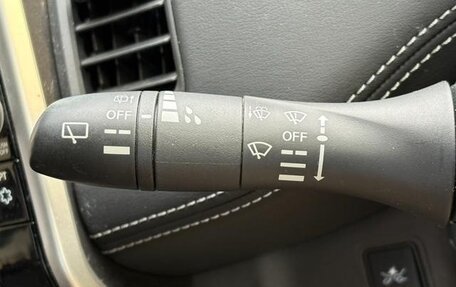 Nissan Serena IV, 2018 год, 1 300 100 рублей, 13 фотография
