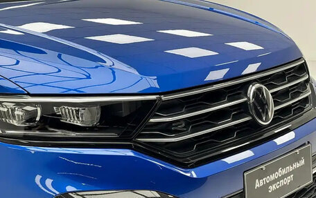 Volkswagen T-Roc I, 2023 год, 1 740 000 рублей, 5 фотография
