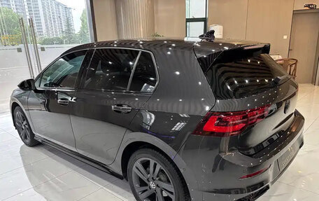 Volkswagen Golf VIII, 2023 год, 1 840 000 рублей, 5 фотография