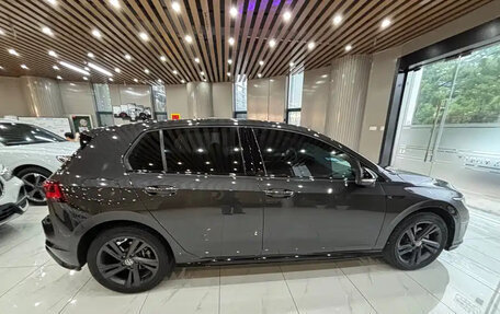 Volkswagen Golf VIII, 2023 год, 1 840 000 рублей, 8 фотография
