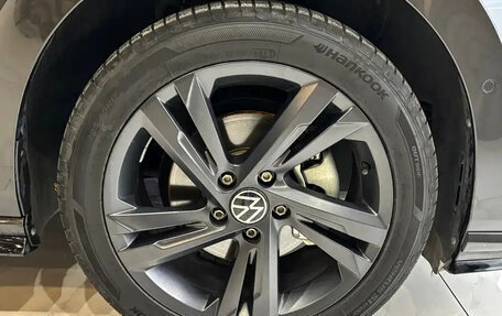 Volkswagen Golf VIII, 2023 год, 1 840 000 рублей, 16 фотография