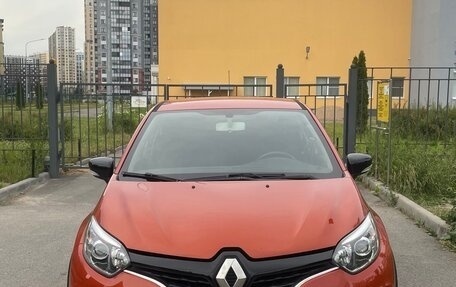 Renault Kaptur I рестайлинг, 2016 год, 960 000 рублей, 2 фотография