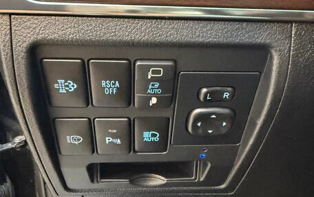 Toyota Land Cruiser 200, 2018 год, 8 000 000 рублей, 9 фотография