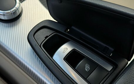 Mercedes-Benz SLC, 2017 год, 5 550 000 рублей, 24 фотография