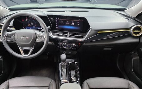Chevrolet Trax, 2023 год, 1 780 000 рублей, 5 фотография