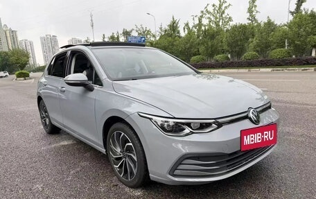 Volkswagen Golf VIII, 2022 год, 1 500 007 рублей, 3 фотография