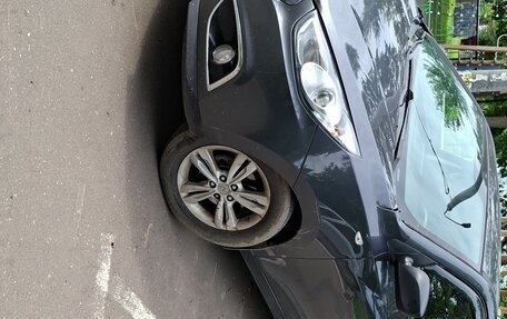 Hyundai ix35 I рестайлинг, 2010 год, 700 000 рублей, 2 фотография
