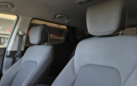 Hyundai Santa Fe III рестайлинг, 2012 год, 1 500 000 рублей, 13 фотография