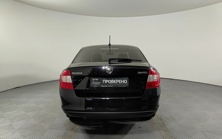Skoda Rapid I, 2016 год, 935 000 рублей, 7 фотография