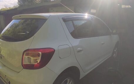 Renault Sandero II рестайлинг, 2014 год, 950 000 рублей, 4 фотография