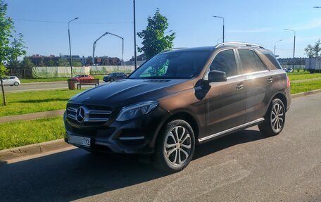 Mercedes-Benz GLE, 2016 год, 3 300 000 рублей, 11 фотография