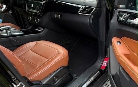 Mercedes-Benz GLE, 2018 год, 4 800 000 рублей, 7 фотография
