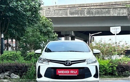 Toyota Vios III, 2022 год, 1 111 584 рублей, 2 фотография