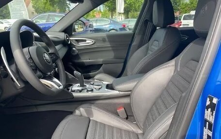 Alfa Romeo Giulia II, 2025 год, 7 540 000 рублей, 4 фотография