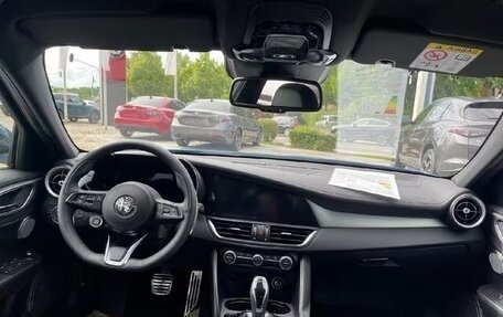 Alfa Romeo Giulia II, 2025 год, 7 540 000 рублей, 6 фотография