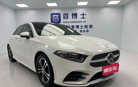 Mercedes-Benz A-Класс, 2022 год, 1 633 000 рублей, 3 фотография