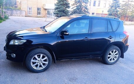 Toyota RAV4, 2010 год, 1 050 000 рублей, 2 фотография