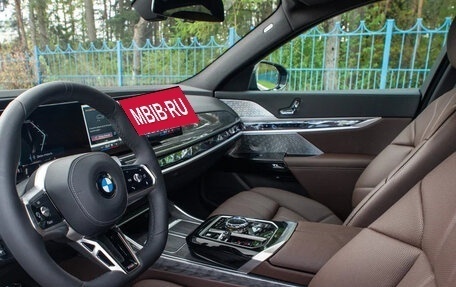 BMW 7 серия, 2025 год, 13 780 000 рублей, 10 фотография