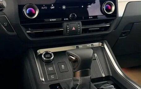 Lexus GX, 2026 год, 15 950 000 рублей, 21 фотография