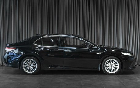 Toyota Camry, 2018 год, 2 679 000 рублей, 5 фотография
