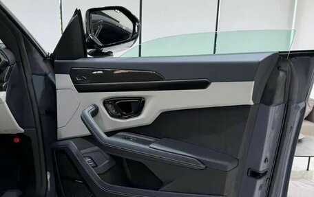 Lamborghini Urus I, 2025 год, 35 500 000 рублей, 13 фотография