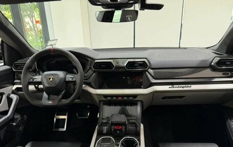Lamborghini Urus I, 2025 год, 35 500 000 рублей, 15 фотография