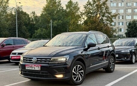 Volkswagen Tiguan II, 2018 год, 2 349 000 рублей, 1 фотография