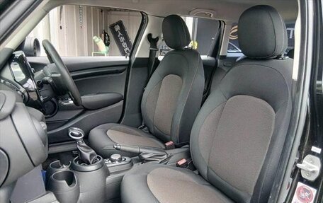 MINI Hatch, 2016 год, 750 000 рублей, 10 фотография