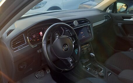Volkswagen Tiguan II, 2020 год, 2 550 000 рублей, 4 фотография