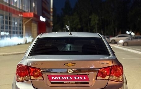 Chevrolet Cruze II, 2011 год, 520 000 рублей, 4 фотография