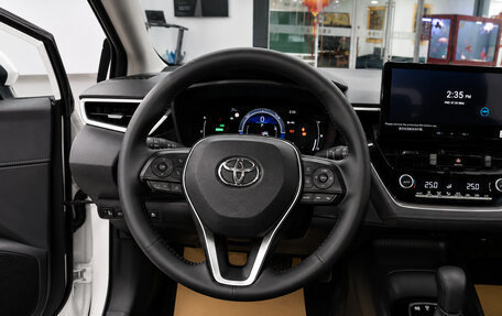 Toyota Corolla, 2025 год, 2 299 000 рублей, 13 фотография