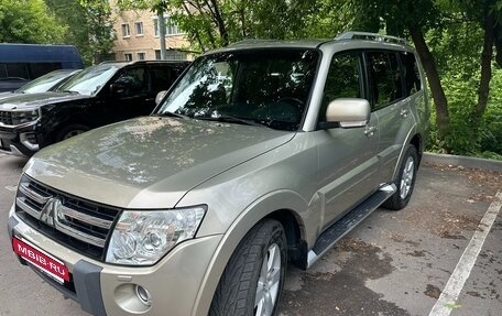 Mitsubishi Pajero IV, 2008 год, 2 100 000 рублей, 4 фотография