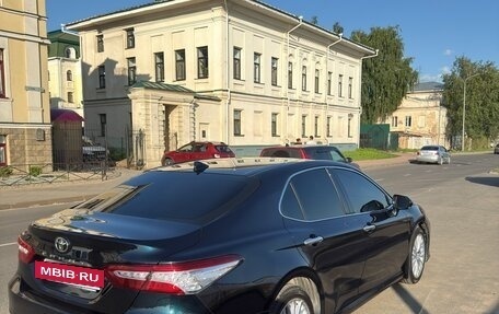 Toyota Camry, 2020 год, 2 750 000 рублей, 6 фотография
