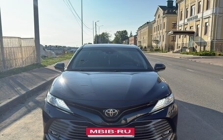 Toyota Camry, 2020 год, 2 750 000 рублей, 7 фотография