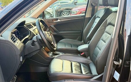 Volkswagen Tiguan II, 2018 год, 2 349 000 рублей, 11 фотография