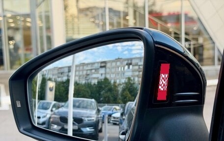 Volkswagen Tiguan II, 2018 год, 2 349 000 рублей, 10 фотография