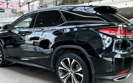 Lexus RX IV рестайлинг, 2019 год, 4 900 000 рублей, 3 фотография