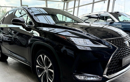 Lexus RX IV рестайлинг, 2019 год, 4 900 000 рублей, 9 фотография