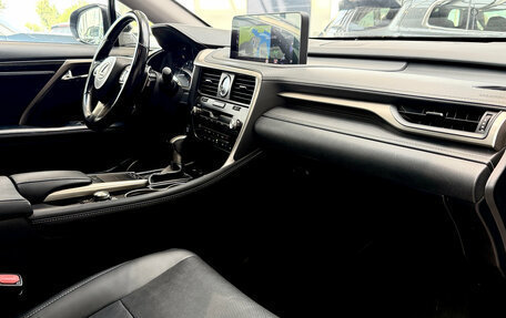 Lexus RX IV рестайлинг, 2019 год, 4 900 000 рублей, 22 фотография
