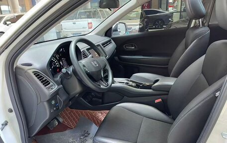 Honda Vezel, 2022 год, 1 549 000 рублей, 7 фотография