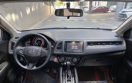 Honda Vezel, 2022 год, 1 549 000 рублей, 8 фотография