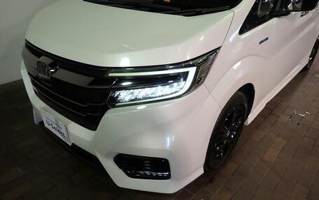 Honda Stepwgn IV, 2019 год, 1 942 000 рублей, 3 фотография