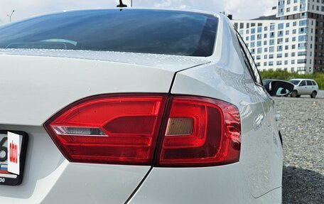 Volkswagen Jetta VI, 2012 год, 905 000 рублей, 6 фотография