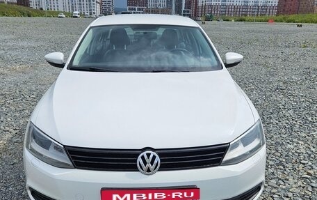 Volkswagen Jetta VI, 2012 год, 905 000 рублей, 2 фотография