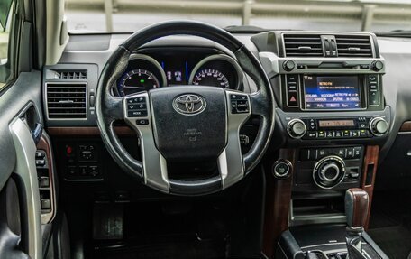 Toyota Land Cruiser Prado 150 рестайлинг 2, 2015 год, 2 988 000 рублей, 15 фотография